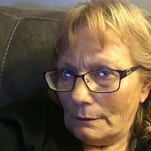 Meet your Posher, Michele